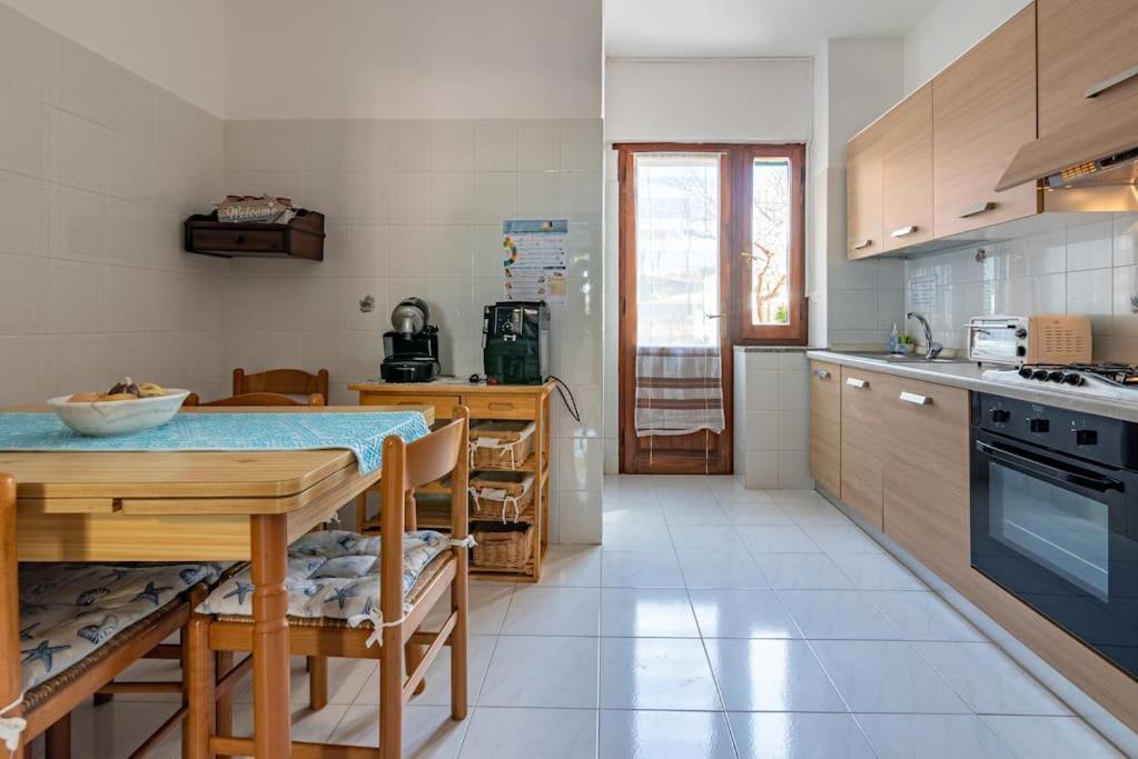 La Lampara - Casa Panoramica 4 Km Dalla Pelosa Stintino Eksteriør billede